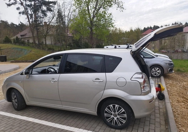 Toyota Corolla Verso cena 18000 przebieg: 252598, rok produkcji 2007 z Chrzanów małe 254